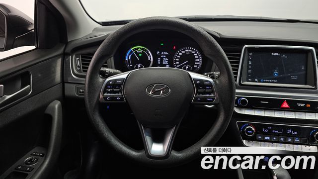Hyundai Sonata New Rise Hybrid Smart 2018 — фото 13