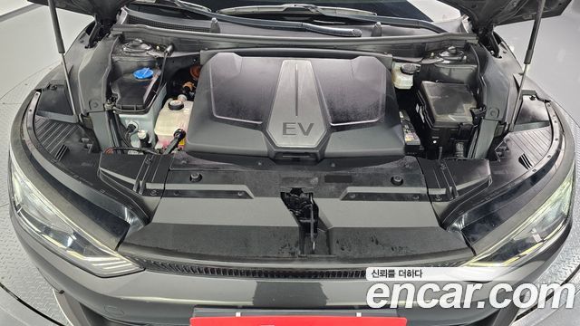Kia EV6 Long Range Air 2022 — фото 6
