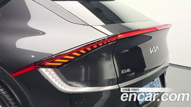 Kia EV6 Long Range Air 2022 — фото 23