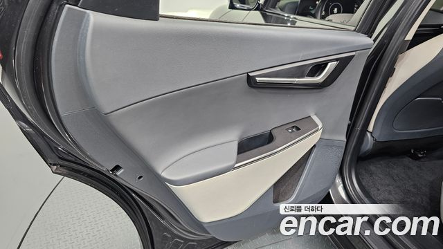 Kia EV6 Long Range Air 2022 — фото 25