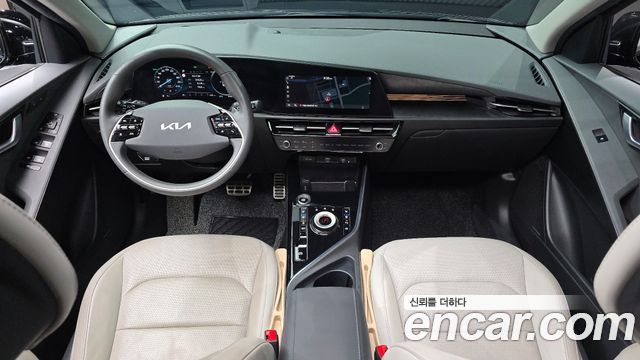Kia Niro Signature 2022 — фото 7