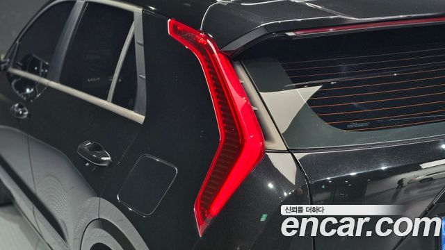 Kia Niro Signature 2022 — фото 23