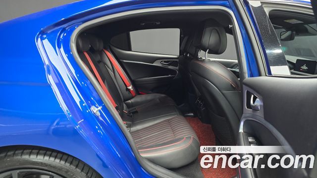 Genesis G70 Gasoline 2.0T 2WD 2023 — фото 11