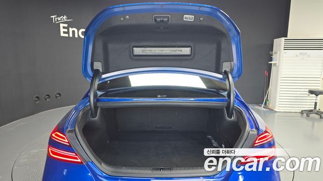 Genesis G70 Gasoline 2.0T 2WD 2023 — фото 16