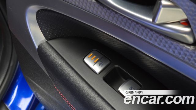 Genesis G70 Gasoline 2.0T 2WD 2023 — фото 17