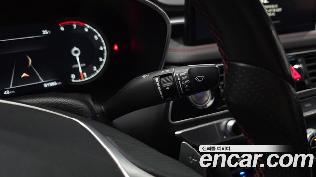 Genesis G70 Gasoline 2.0T 2WD 2023 — фото 20