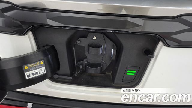 Kia Niro EV Earth 2023 — фото 38