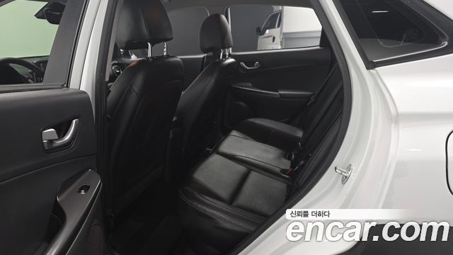 Hyundai Kona 1.6 Turbo 2WD Modern Choice 2020 — фото 11