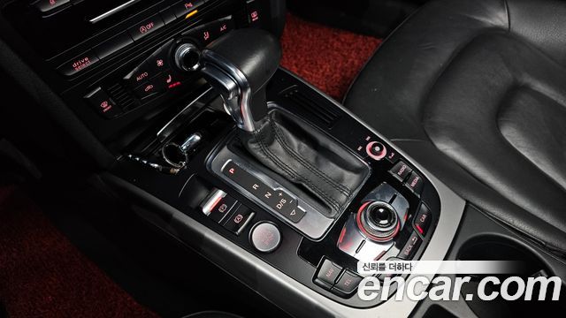 Audi A4 30 TDI Dynamic B8 2015 — фото 9