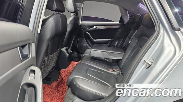 Audi A4 30 TDI Dynamic B8 2015 — фото 11