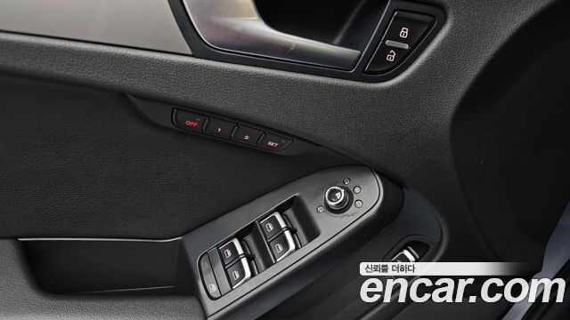 Audi A4 30 TDI Dynamic B8 2015 — фото 12