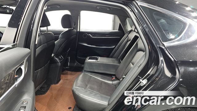 Hyundai Grandeur (IG) 3.0 LPi Modern (Rental Car) 2018 — фото 11