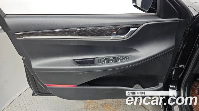 Hyundai Grandeur (IG) 3.0 LPi Modern (Rental Car) 2018 — фото 24