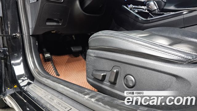 Hyundai Grandeur (IG) 3.0 LPi Modern (Rental Car) 2018 — фото 28