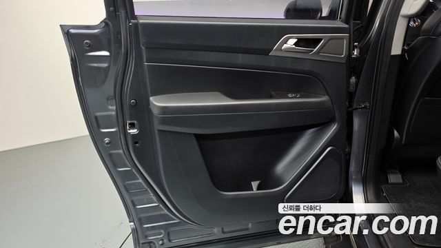 KG Mobility (SsangYong) Rexton Sports Diesel 2.2 2WD Adventure 2019 — фото 31