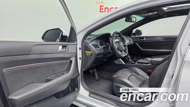 Hyundai Sonata (LF) 2.0 Turbo Exclusive 2016 — фото 10