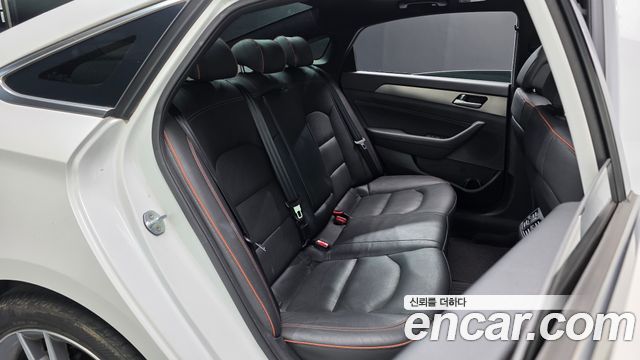 Hyundai Sonata (LF) 2.0 Turbo Exclusive 2016 — фото 11