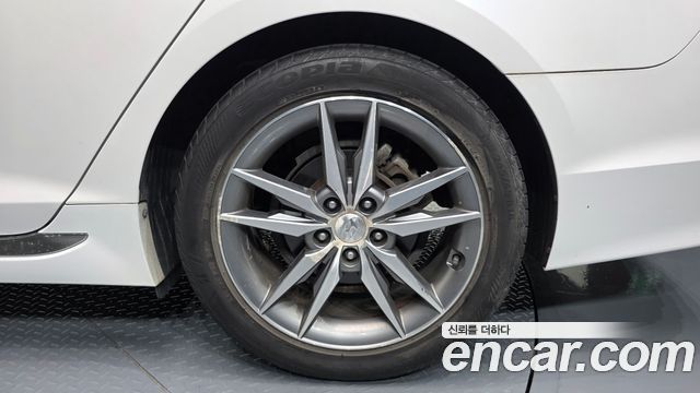 Hyundai Sonata (LF) 2.0 Turbo Exclusive 2016 — фото 21