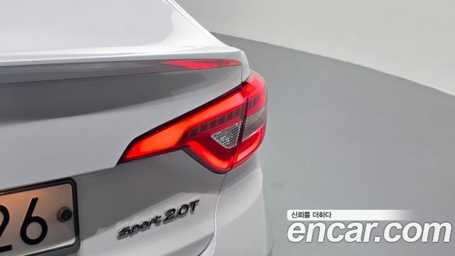 Hyundai Sonata (LF) 2.0 Turbo Exclusive 2016 — фото 23