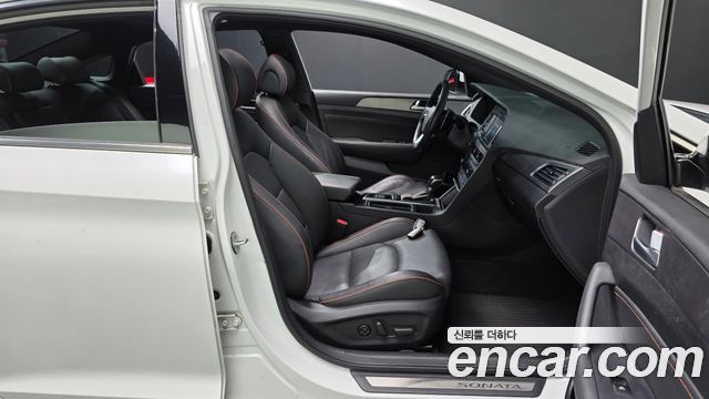 Hyundai Sonata (LF) 2.0 Turbo Exclusive 2016 — фото 26