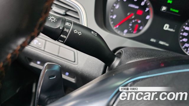 Hyundai Sonata (LF) 2.0 Turbo Exclusive 2016 — фото 30
