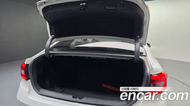 Hyundai Sonata (LF) 2.0 Turbo Exclusive 2016 — фото 34