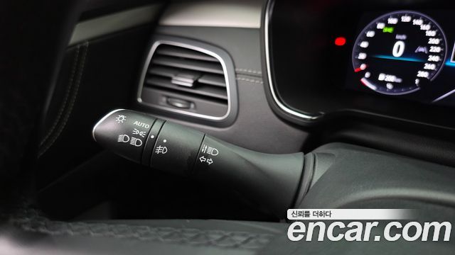 Renault Korea SM6 1.3 TCe RE 2021 — фото 20