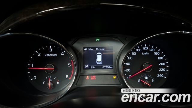 Kia Carnival 9-Seater Prstige 2019 — фото 8