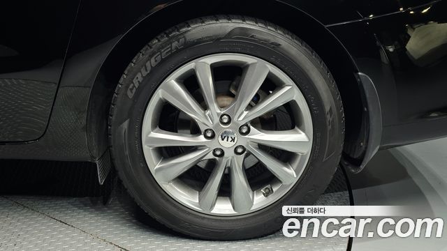 Kia Carnival 9-Seater Prstige 2019 — фото 27