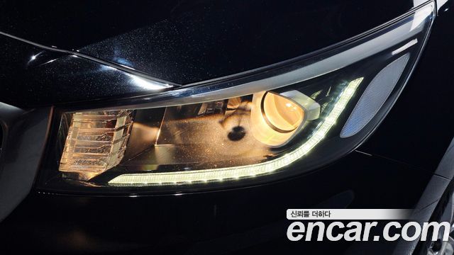 Kia Carnival 9-Seater Prstige 2019 — фото 28