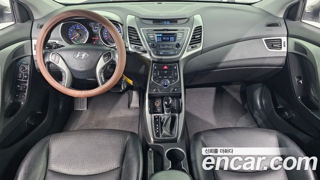 Hyundai Avante 1.6 GDi Smart Standard 2014 — фото 7
