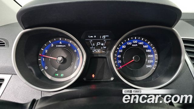 Hyundai Avante 1.6 GDi Smart Standard 2014 — фото 8