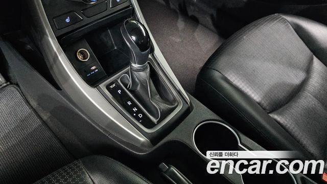 Hyundai Avante 1.6 GDi Smart Standard 2014 — фото 9
