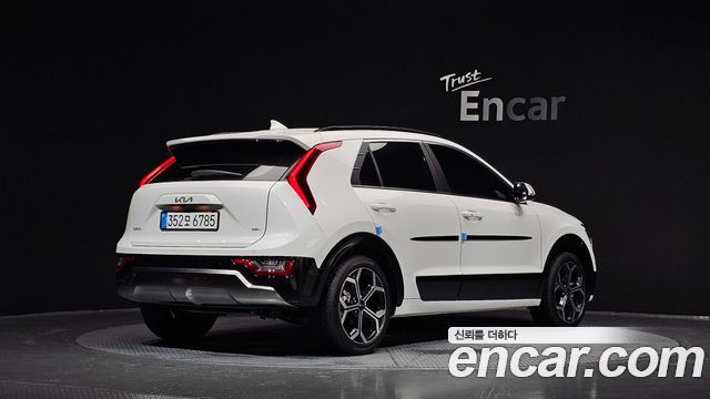 Kia Niro Signature 2026 — фото 2