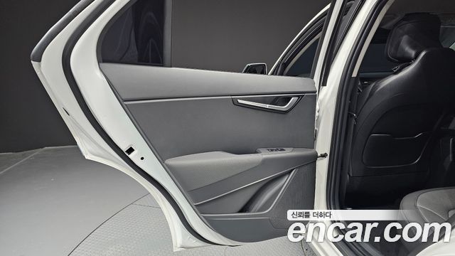 Kia Niro Signature 2026 — фото 25