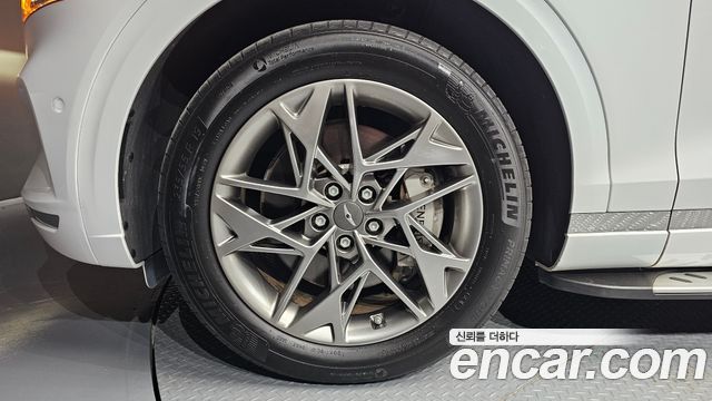 Genesis GV70 2.5T Gasoline AWD 2024 — фото 5