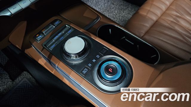 Genesis GV70 2.5T Gasoline AWD 2024 — фото 9