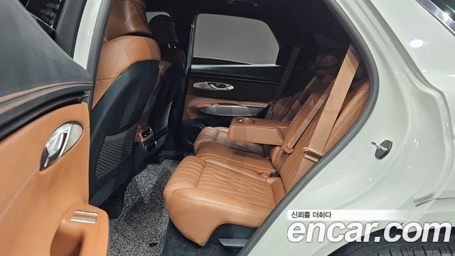 Genesis GV70 2.5T Gasoline AWD 2024 — фото 11