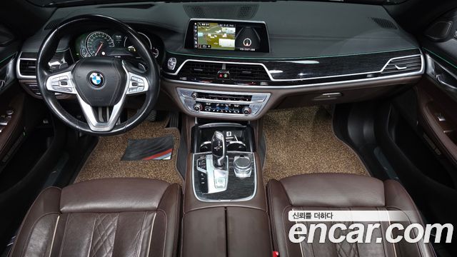 BMW 7 Series (G11) 730Ld xDrive M Sport 2017 — фото 7