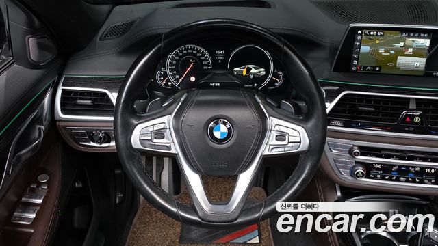 BMW 7 Series (G11) 730Ld xDrive M Sport 2017 — фото 17