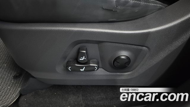 KG Mobility (SsangYong) Rexton Sports Diesel 2.2 4WD Culman Prestige 2024 — фото 37