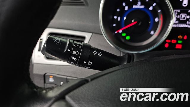 Hyundai Avante 1.6 VGT Modern Standard 2014 — фото 18
