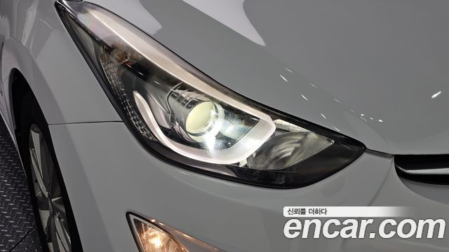 Hyundai Avante 1.6 VGT Modern Standard 2014 — фото 22
