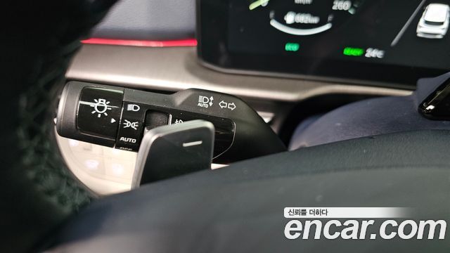 Kia Sportage Hybrid (V) HEV 1.6 2WD Signature 2026 — фото 34