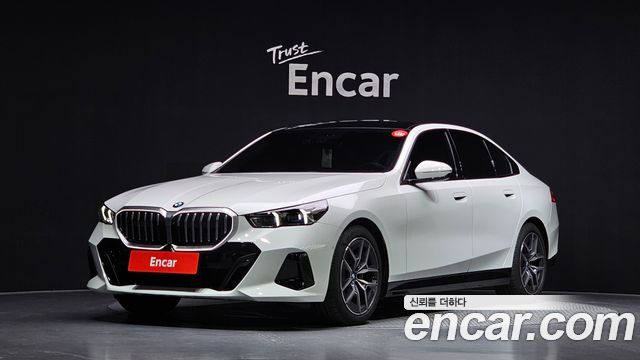 BMW 5 Series (G60) 520i M Sport