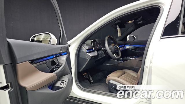 BMW 5 Series (G60) 520i M Sport 2026 — фото 10