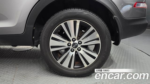 Kia Sportage R Diesel 2WD Trendy 2014 — фото 21