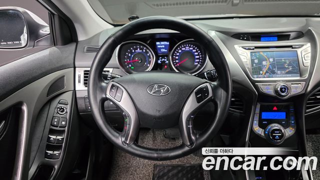 Hyundai Avante (MD) M16 GDI Avenue 2013 — фото 13