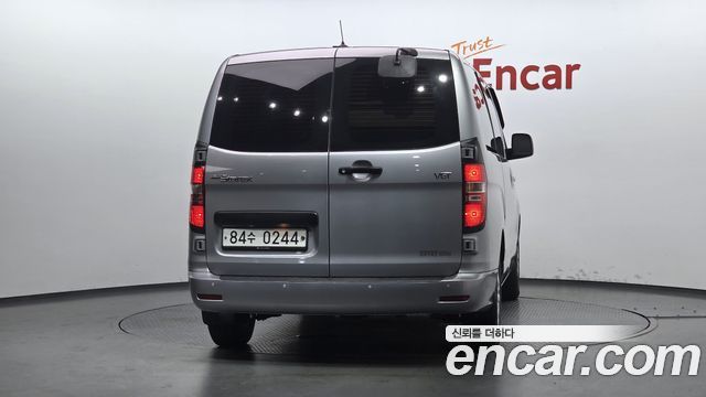 Hyundai Grand Starex Van 3-Seater Smart 2019 — фото 4