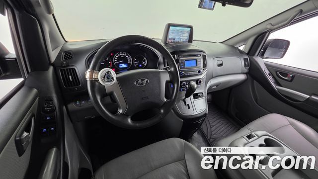 Hyundai Grand Starex Van 3-Seater Smart 2019 — фото 7